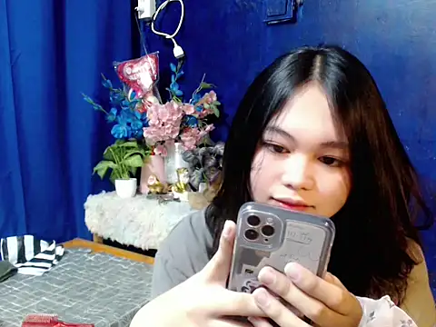 lustfullakim online show from January 2026 02:44:01 PM