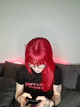 SkinnyGinny online show from November 2025 08:13:02 AM