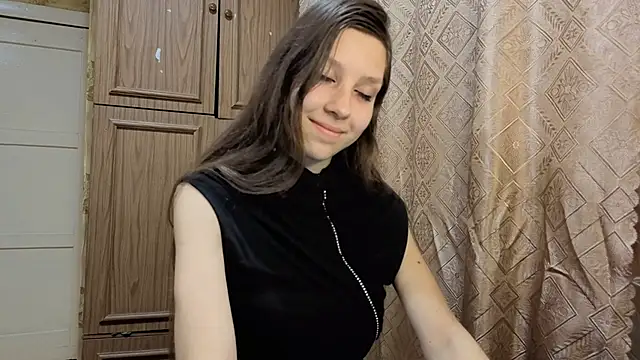 LahomaSassano online show from November 2025 11:10:01 PM