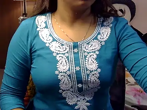 shakshi 89 online show from November 2025 10:43:02 AM