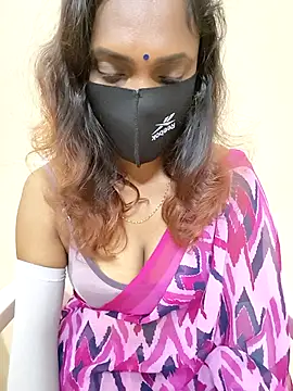 Queen-dhivya online show from November 2025 11:48:01 PM