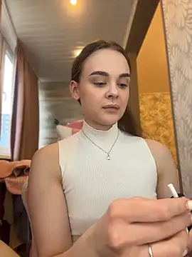 KristiRich online show from April 2026 11:18:02 AM