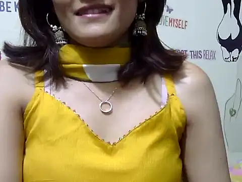 maira 33 online show from March 2026 04:22:02 PM