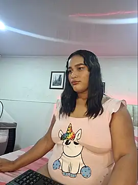 Sarah Foxx  online show from November 2025 07:37:01 PM