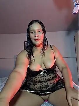 Sarah Foxx  online show from November 2025 12:42:02 PM