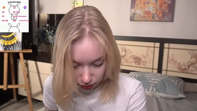 ShanelTunon online show from November 2025 07:05:02 PM