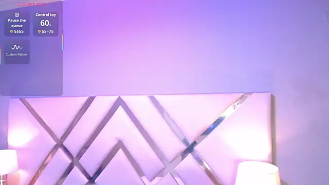 GiselJones online show from November 2025 07:36:02 PM