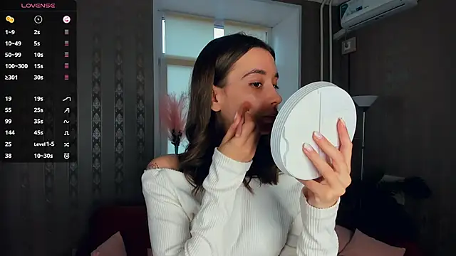 JacalynSchreiber online show from November 2025 10:52:02 AM