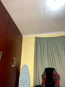 MiyaXo2 online show from December 2025 08:38:02 PM