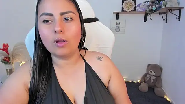 Valery stuart online show from November 2025 08:42:01 PM