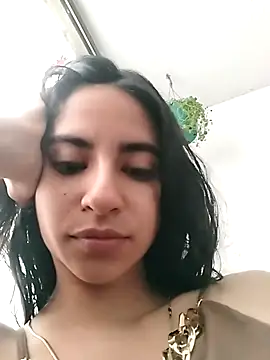 catalinamunoz online show from December 2025 02:45:02 PM