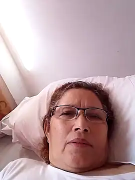 Snapshot of Cessi50 chatting on May 2026 02:14:01 PM Cessi50 online show from May 2026 02:14:01 PM