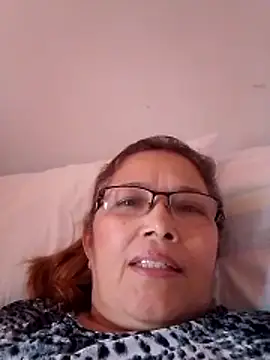 Snapshot of Cessi50 chatting on May 2026 10:27:02 PM Cessi50 online show from May 2026 10:27:02 PM