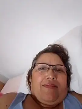 Snapshot of Cessi50 chatting on May 2026 03:55:02 AM Cessi50 online show from May 2026 03:55:02 AM