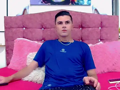 Sebastian Loaiza online show from November 2025 09:25:02 PM