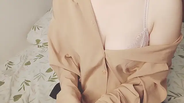 Sunny-Aurora online show from November 2025 03:16:02 AM