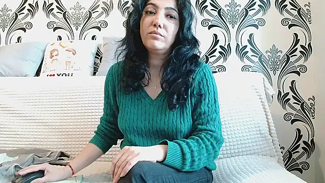 CharmingPearl online show from March 2026 07:19:02 AM