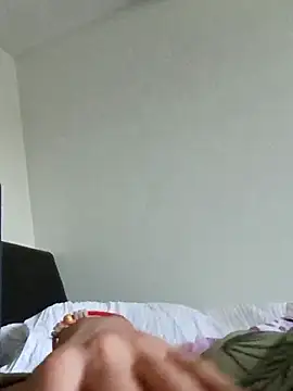 3leo10 online show from April 2026 07:16:01 AM