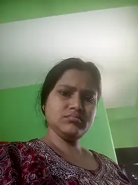 Tina 250 online show from April 2026 03:33:02 AM