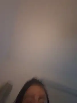 Snapshot of Bethrae25 chatting on May 2026 10:37:01 PM Bethrae25 online show from May 2026 10:37:01 PM