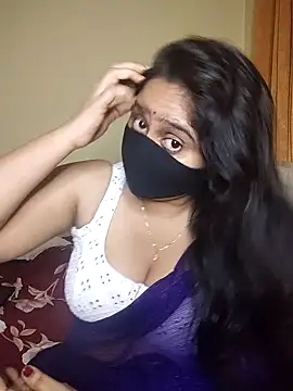 Snapshot of mouni499 chatting on July 2026 05:27:02 PM mouni499 online show from July 2026 05:27:02 PM