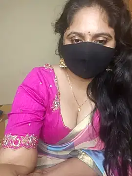 Snapshot of mouni499 chatting on July 2026 08:55:02 PM mouni499 online show from July 2026 08:55:02 PM