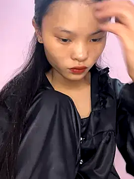 lung-linh online show from December 2025 12:54:01 PM