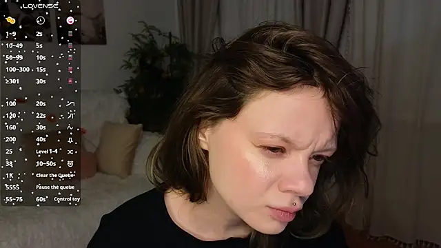 Freya Heya online show from November 2025 09:50:01 PM