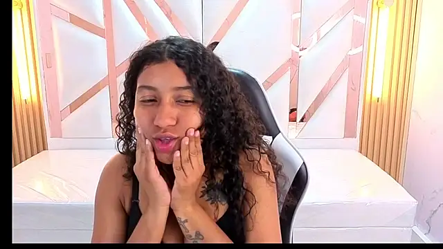 ninadelight tp online show from November 2025 07:38:01 PM