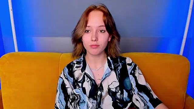 Snapshot of RikkiChoco chatting on November 2025 08:19:01 AM RikkiChoco online show from November 2025 08:19:01 AM