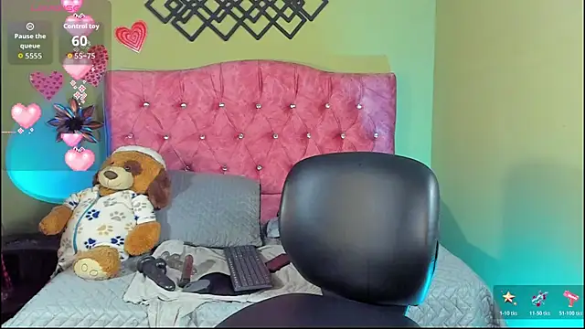 Pamelaboobsxx online show from November 2025 12:33:01 PM