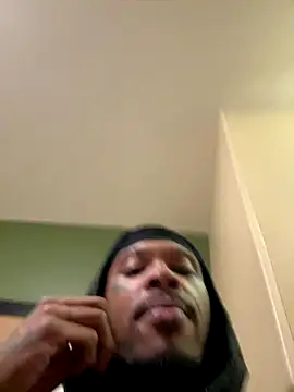 Snapshot of urnewfantasyzzz chatting on November 2025 12:46:02 AM urnewfantasyzzz online show from November 2025 12:46:02 AM