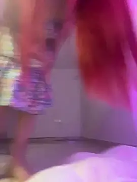 EmillieX online show from November 2025 12:16:02 AM