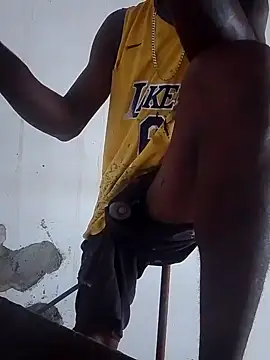 moreninho564 online show from November 2025 12:26:01 PM