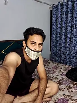 Snapshot of ITZ_GURU chatting on February 2026 05:30:01 PM ITZ GURU online show from February 2026 05:30:01 PM