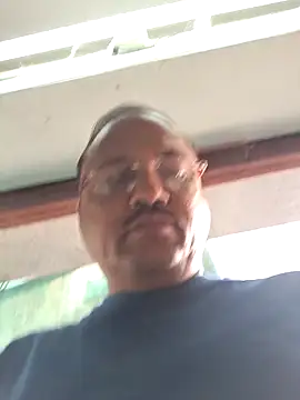 suraj696 online show from November 2025 04:40:02 AM