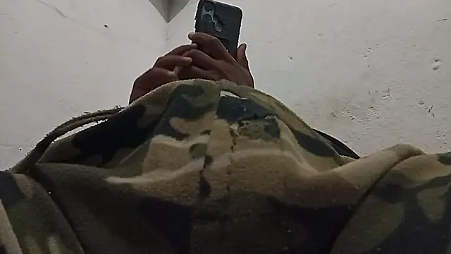 negrocomomisuerte online show from November 2025 05:52:01 AM