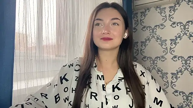 TwotyBright online show from November 2025 08:14:01 AM