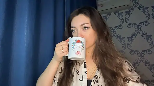 TwotyBright online show from February 2026 06:09:01 AM