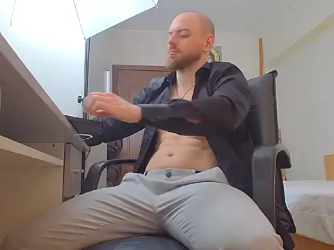 Ryanstone  online show from March 2026 05:44:01 AM