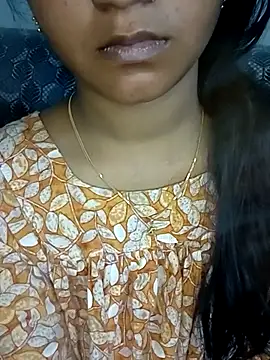 Neha533 online show from March 2026 05:53:02 PM