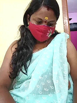 Snapshot of hyd_couple7878 chatting on November 2025 05:21:02 AM hyd couple7878 online show from November 2025 05:21:02 AM