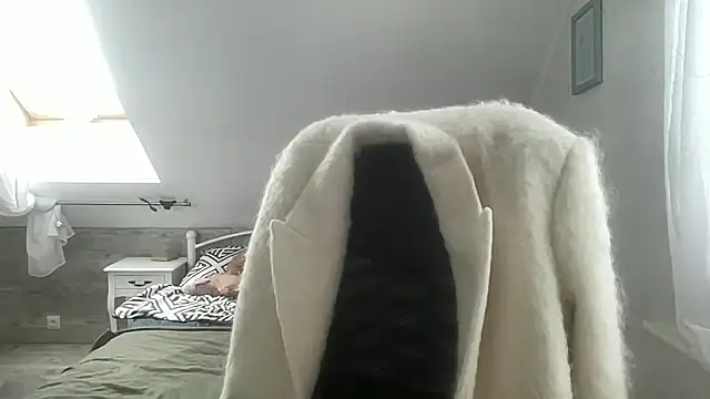 Angels  Share online show from February 2026 08:35:02 AM