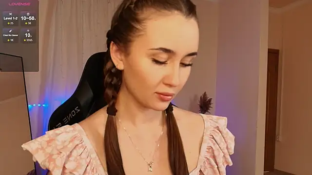  Melissa Evans  online show from November 2025 05:21:02 AM