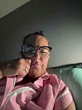 Angel-LinaX online show from February 2026 10:08:01 PM