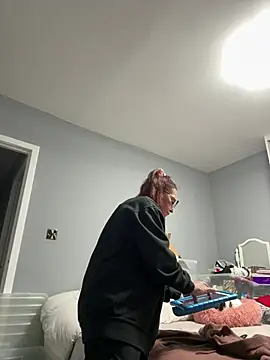 Angel-LinaX online show from February 2026 09:43:01 PM