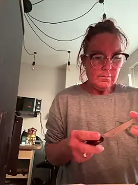 Angel-LinaX online show from February 2026 05:02:01 PM