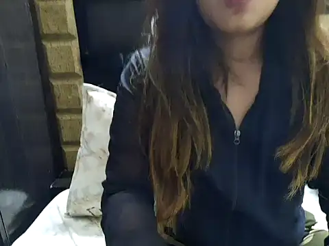 Snapshot of Angel-pune001 chatting on February 2026 07:10:02 PM Angel-pune001 online show from February 2026 07:10:02 PM