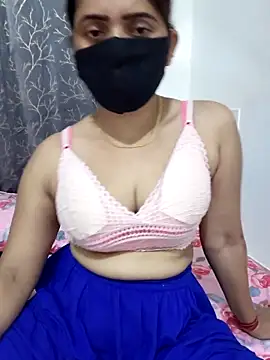 Aarti909090 online show from June 2026 03:47:01 PM