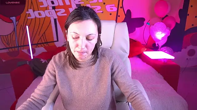 Snapshot of ZafiraMoonn chatting on February 2026 02:48:01 PM ZafiraMoonn online show from February 2026 02:48:01 PM